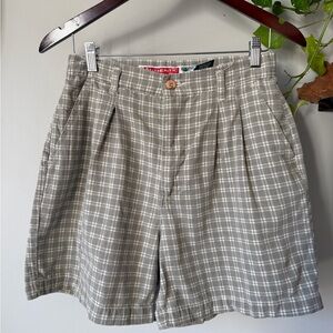 Vintage Checkered grey shorts
